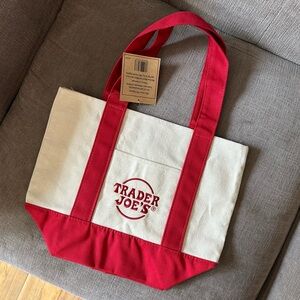Trader Joe’s red mini tote! 🛍️